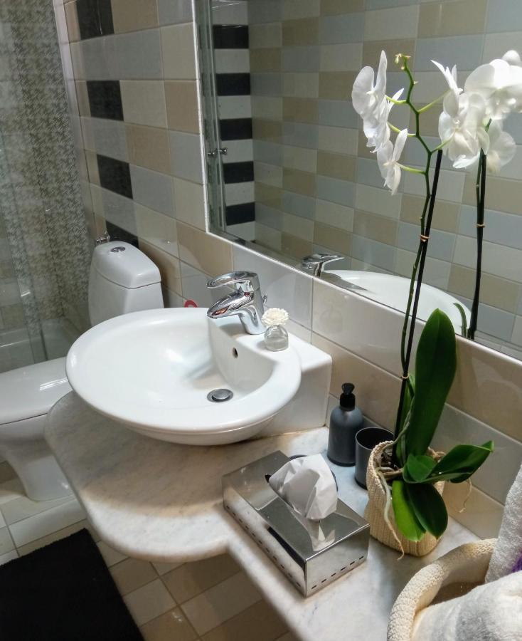 Luxury Apartment With Sea View Near Kallithea Koskinou  Exterior foto
